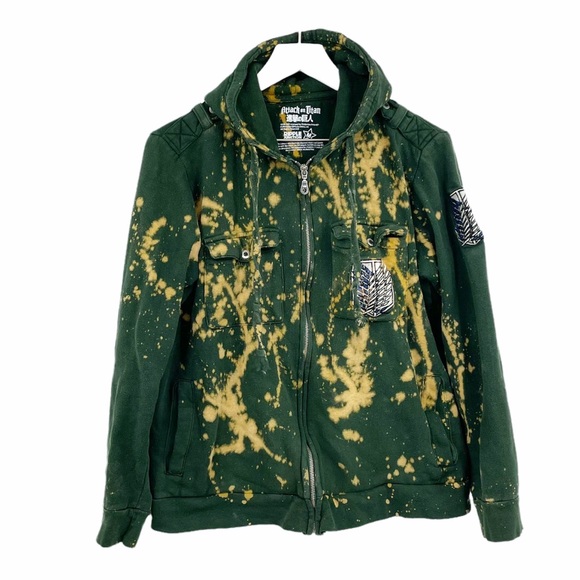 Attack On Titan Wings Of Freedom Bleach Splatter Jacket - Picture 2 of 5